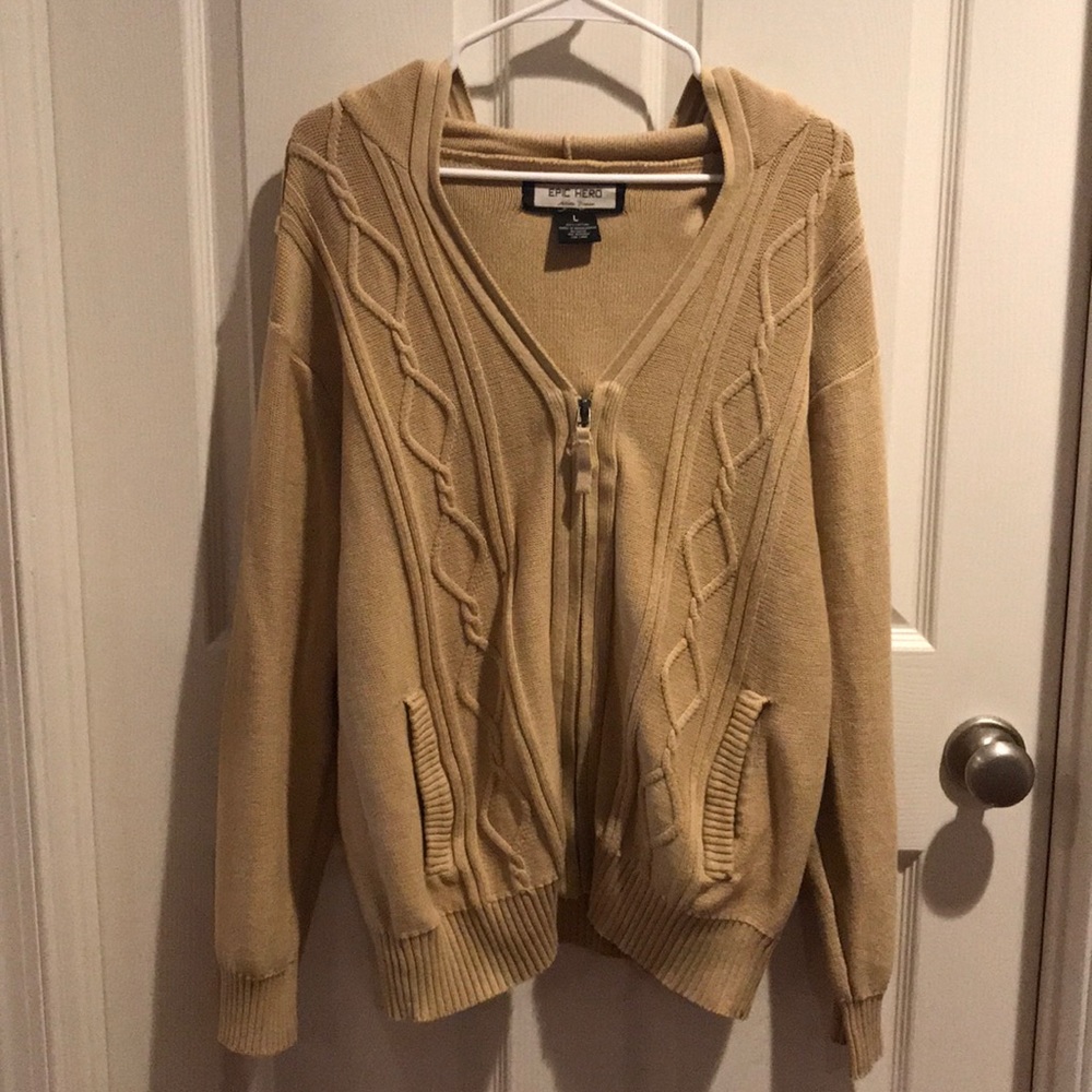 Men’s sweater